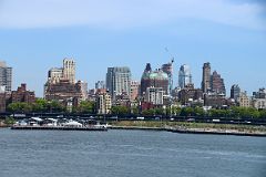 28-04 East River And Brooklyn From New York Financial District.jpg